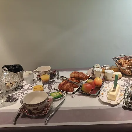 Bed and breakfast Colette Alain Maxime *